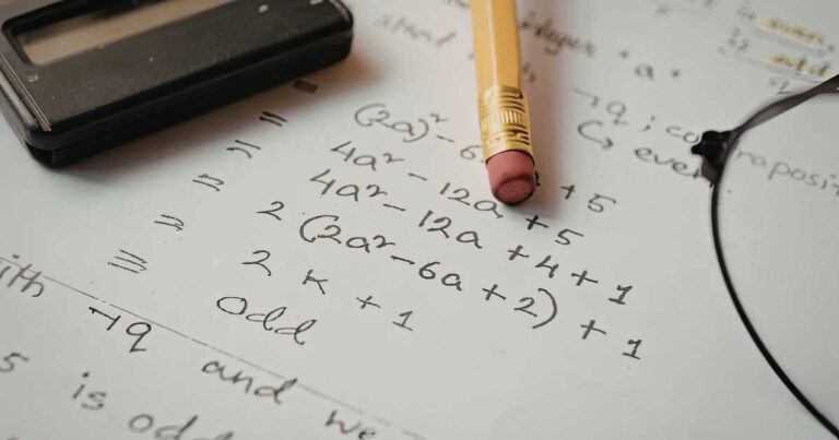 Maturità Matematica 2026: 3 Argomenti Fondamentali per Superare la Prova