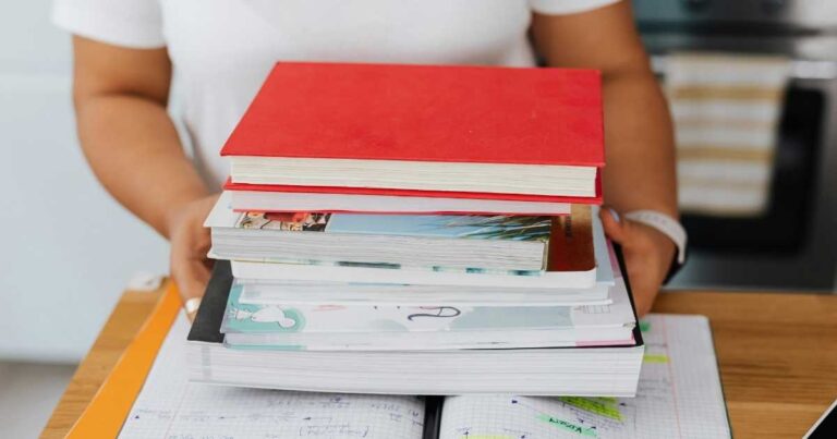 Studiare e Lavorare nel 2026: Guida alla Gestione del Tempo