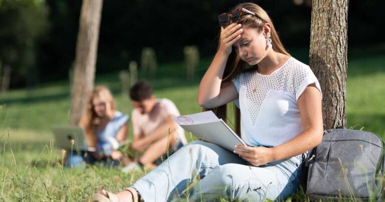 Con 3 materie sotto si è bocciati alle superiori? I 3 Definitivi Segreti per salvarsi
