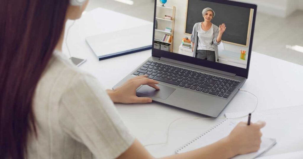 Organizzazione del tempo per il Diploma in un anno per lavoratori.