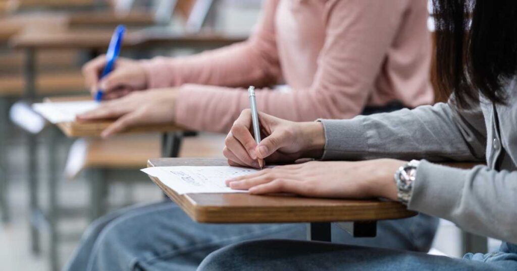 Iter burocratico dell'Esame preliminare Maturità 2026 per candidati esterni.