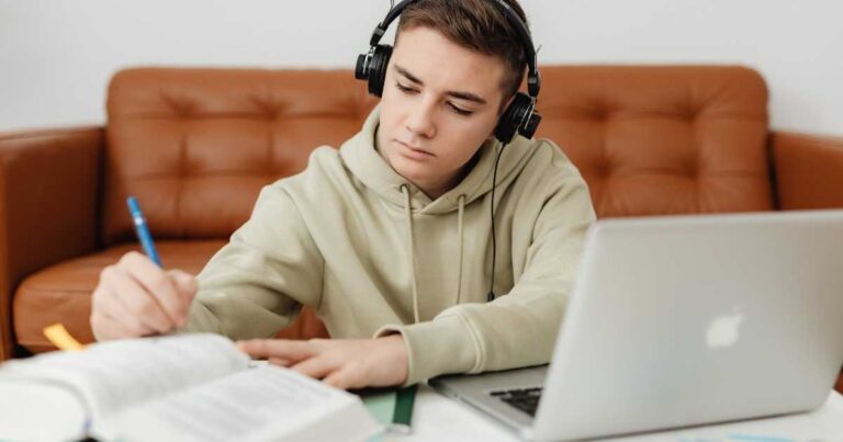 Voto minimo della Maturità nel 2026: le 3 Sconvolgenti Verità sul futuro