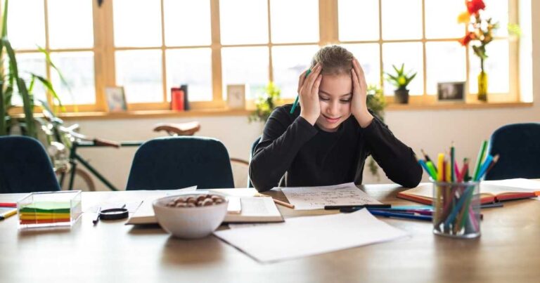 Cambiare scuola al terzo anno: le 3 Straordinarie Strategie per settembre