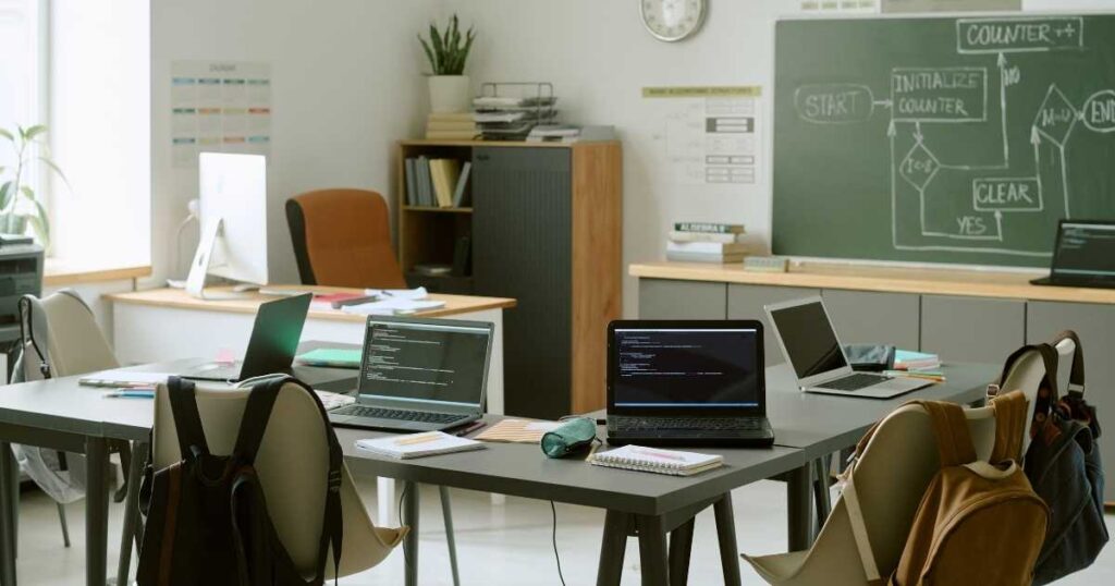 Meccanismi di calcolo e ripartizione per il Voto finale della Maturità 2026.