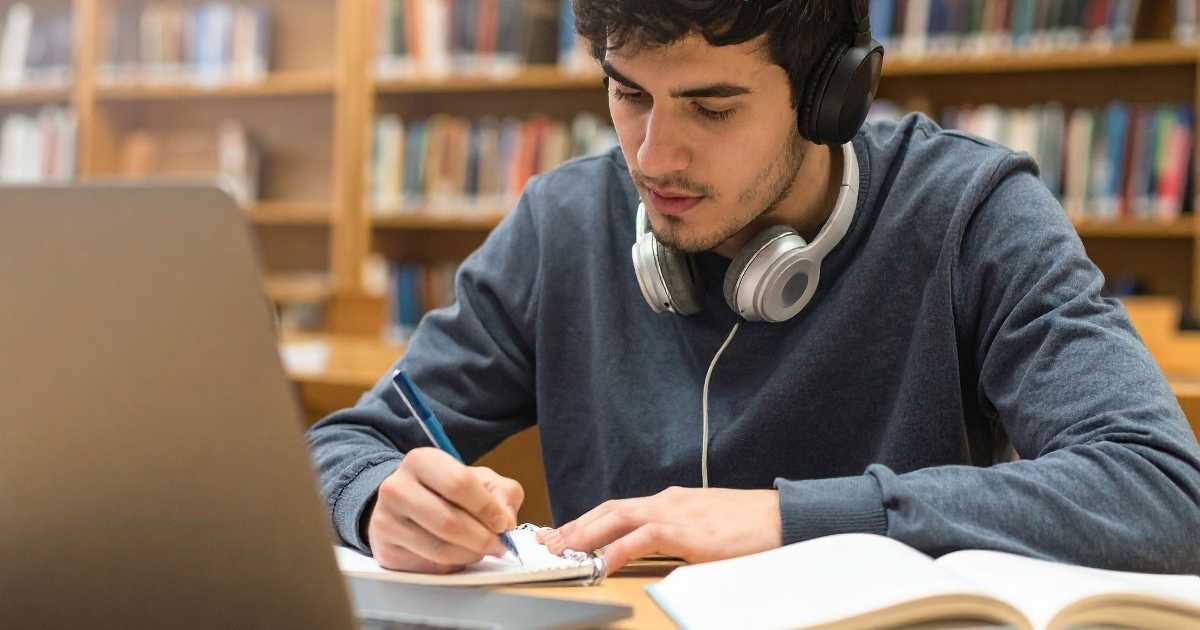 Abbandonare la scuola a 16 anni: i 3 Straordinari Modi di riscatto