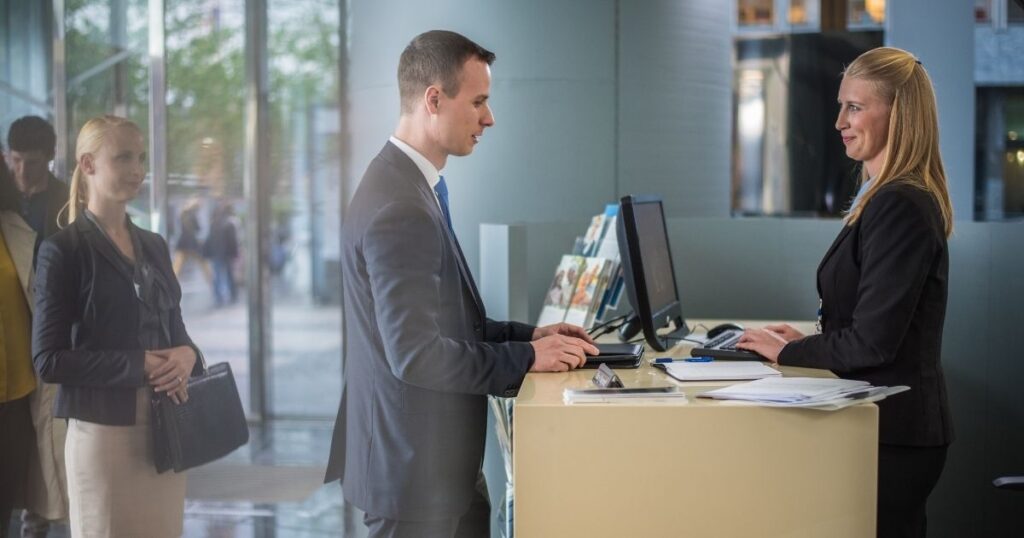 Sbocchi professionali, istituti di credito e Diploma per lavorare in banca e assicurazioni.